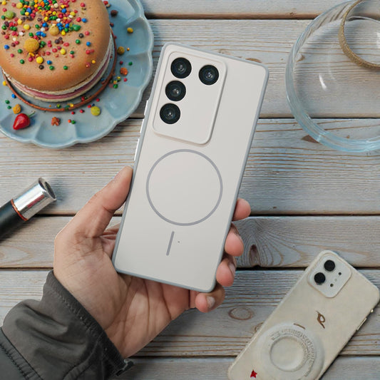 Vivo V27/V27 Pro 5g Premium Magsafe Printed Candy Color Back Case - Cream White