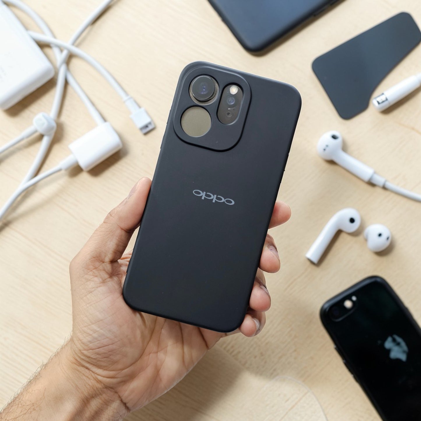 (combo pack)Oppo Reno 14 Soft Silicone Case + Privacy Tempered Glass - Black