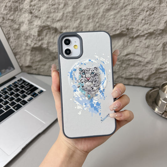 Apple iPhone 11 Premium US POLO Assn. Embroidery Leather case with Magsafe  - Tiger 1