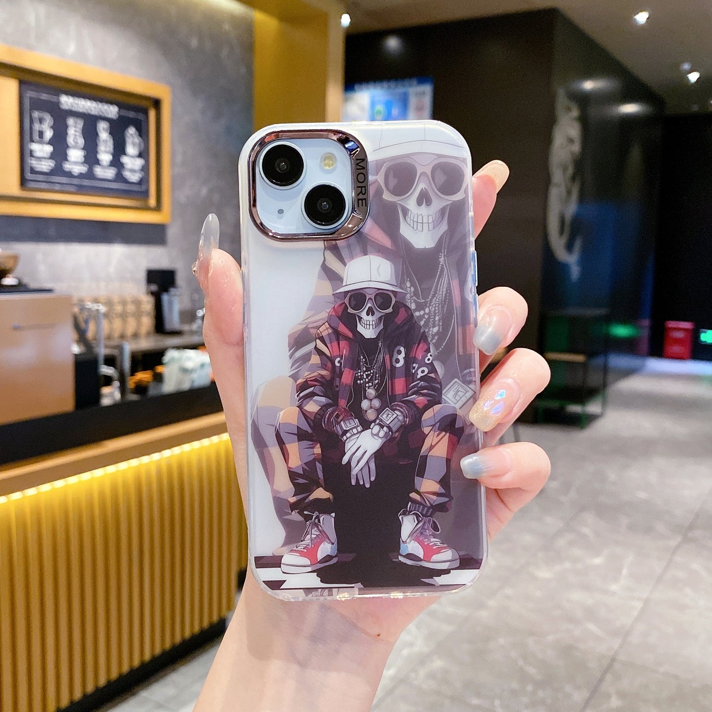 Apple iPhone 15 Premium New Anime IMD Printed Gradient Back Case - Skull